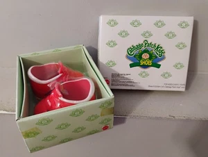 NUEVO Zapatos de Tenis Rojo Vintage 1996 Cabbage Patch Niños CPK Muñeca - Imagen 1 de 9