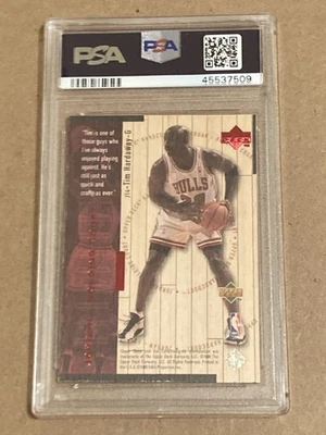Michael Jordan Hardaway 1998 Upper Deck Hardcourt Holding Court /2300 КРАСНЫЙ PSA 9 - Изображение 1 из 4
