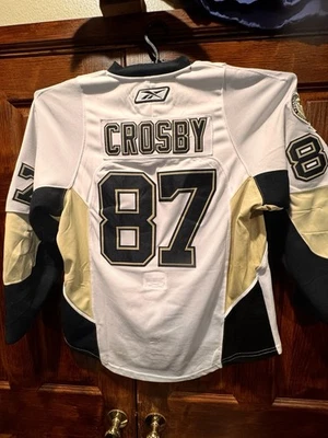 Camiseta retrô autêntica Sidney Crosby Pittsburgh Penguins Stanley Cup - Imagem 1 de 4