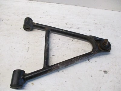 95 Yamaha Wolverine 350 б/у левый нижний рычаг управления 4KB-23570-11-00 1995-2005 - Изображение 1 из 4