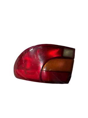 ⭐️ Luz trasera pasajero derecho SATURN Sl1 Sl2 2000-2002 sedán OEM Foto 1 de 4