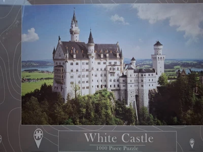 Jigsaw Puzzle 1000 pieces " WHITE CASTLE " 70cm x 50cm New & Sealed - Image 1 of 2