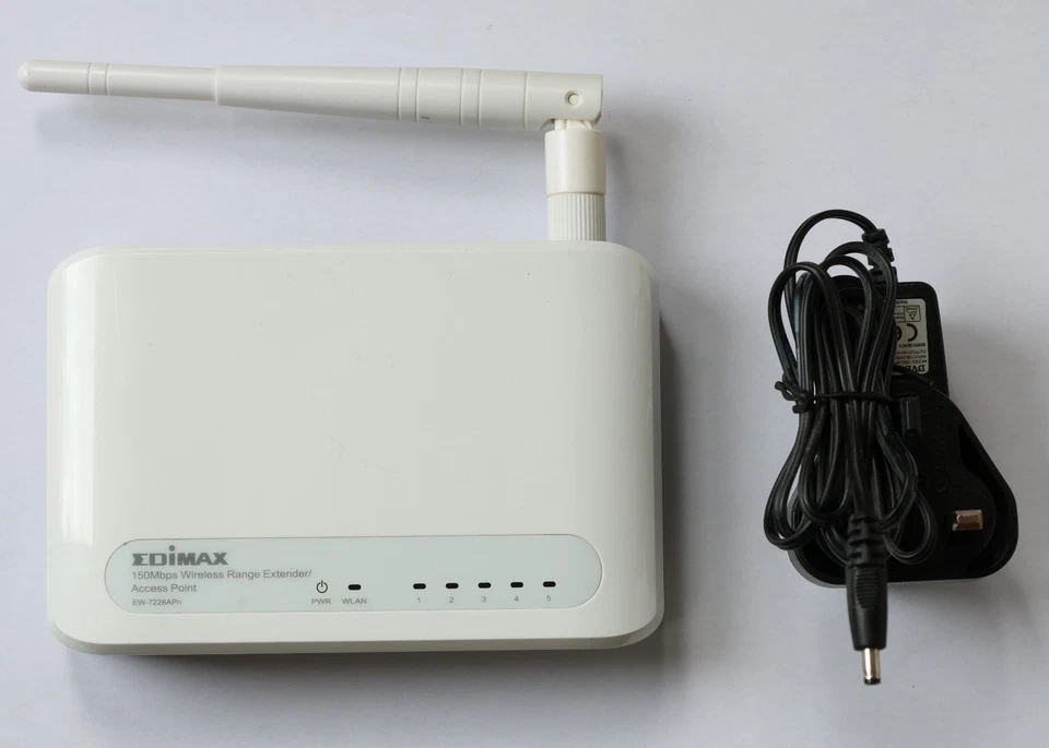 Edimax EW-7228APn 150Mbps Wireless Access Point / Range Extender + 5 port switch - Image 1 of 4