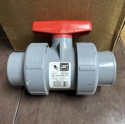 Spears 3629-012C True Union 2000 Standard Ball Valve 1-1/4 In 235 psi - Image 1 of 4