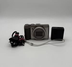Sony Cybershot DSC-HX50 Digitalkamera 20.4 Megapixel - Getestet - Bild 1 von 21