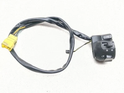 99-10 Suzuki GZ250 Left Control Headlight Switch 374-18 - Image 1 of 4