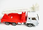 Camion seau de levage Hino Ranger route difficile sans marque échelle 1/64 jouet blanc et rouge