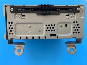 15-16 LINCOLN MKC RADIO AUDIO RECEIVER CD AM FM OEM EJ7T-19C107-EA - Imagen 1 de 9