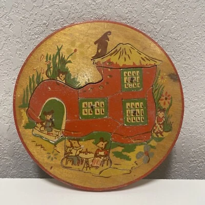 Vintage Round Wooden Mouse Boot House Puzzle - 12 Pieces - Made In Holland - Image 1 of 4