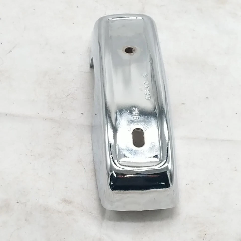 Protetor de para-choque traseiro Ford D3FZ-17984-D para 73-74 Pinto Station Wagon cromado fabricante de equipamento original nos - Imagem 1 de 4