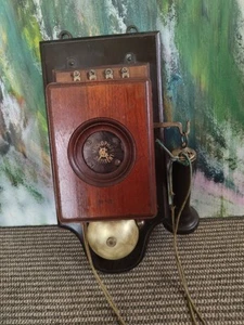 Ancien téléphone mural vers 1900 ! - Photo 1/9