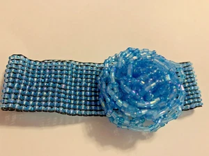 Pulsera elástica vintage de 7 a 7-3/4" con cuentas azules rosa o clavel - Imagen 1 de 5