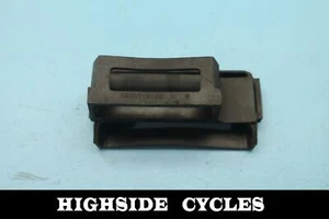 1017 06-07 KAWASAKI NINJA ZX10R RUBBER BOOT ECU CDI HOLDER MOUNT DAMPER - Picture 1 of 6