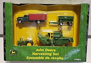 1/64 Ertl John Deere Harvesting Set #15014 - Picture 1 of 6