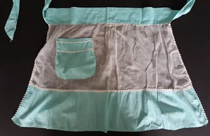 Lovely vintage pink & blue color block half apron with white trim - Picture 1 of 5
