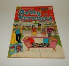 Bande dessinée filles Archies - Betty & Veronica #176 - Canapé mod