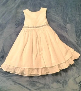LAURA ASHLEY white on white dotted Swiss girls dress size 4 - Picture 1 of 6