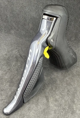 Shimano Ultegra ST-R8070 LEFT/FRONT Electronic Shift & Hydraulic Brake Lever - Image 1 of 4