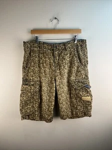 True Religion Shorts Adult 34 Cargo Brown Camo Digital Khaki Urban Men A81 - Bild 1 von 10