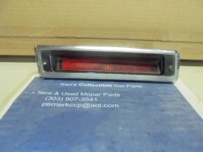  Chrysler Newport New Yorker Imperial 1972 marcador lateral izquierdo  Foto 1 de 4