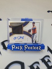 2022 PANINI IMMACULATE BASEBALL KYLE TUCKER FIELDING GLOVE AUTO CARD #09/25