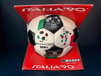 Pallone Italia '90 MONDO Mondiali di calcio in box originale - Immagine 1 di 4