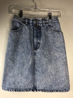 Falda de mezclilla lavada con ácido FORENZA de colección para mujer 6 azules hasta la rodilla hecha en Italia Foto 1 de 4