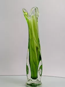 Vintage 3 Finger Emerald Green Swung Bud Vase Diamond Base Studio Art Glass 9" - Picture 1 of 5