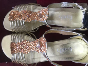 Faith Metallic Gold/sparkle Strappy Flat Sandals Size 4 RRP £35 Brand new in box - Picture 1 of 6