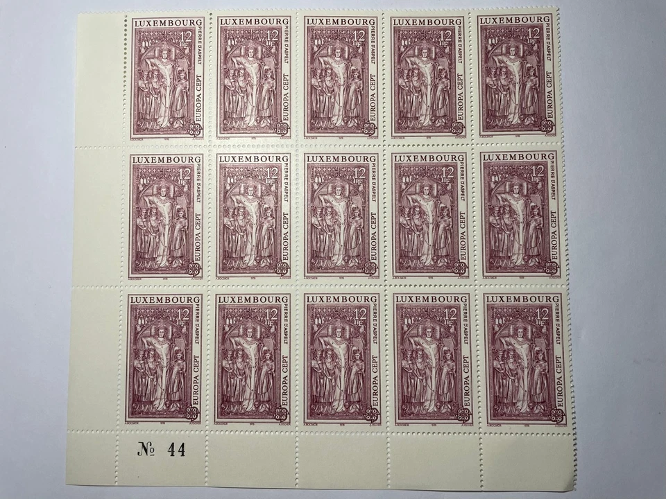 Bloc de 15 timbres N°969 LUXEMBOURG EUROPA neufs année 1978. - Photo 1/1