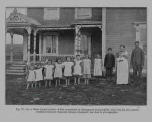 1912 DEUX PHOTOGRAPHIES IMPRIMÉS DE LA MAISON & LA FAMILLE DE LUCIEN LECLERC - Picture 1 of 2