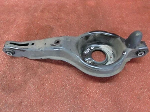 31387062 Control Arm Rear Lower Left Right Volvo V40 Ford C - Max II Focus III - Picture 1 of 2