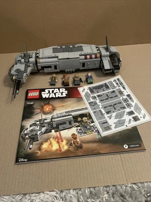 LEGO Star Wars: Resistance Troop Transporter (75140) - Image 1 of 4