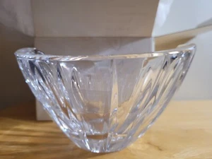 Lenox Ovations Excelsior 7 Inch Oval Crystal Bowl - Picture 1 of 5