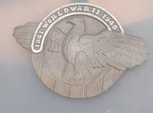 Metal Service Plaque Original WW2 U.S. Servicemen "Ruptured Duck 1941- 1945" - Picture 1 of 4