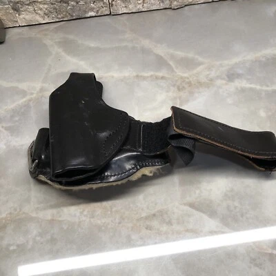 Desantis #75 BLACK ANKLE Leather  Holster BERETTA 84/85/ LH Pistol #U58 - Image 1 of 4