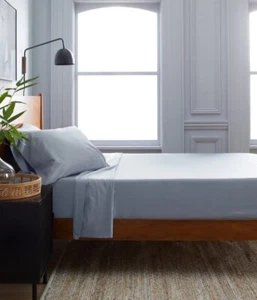 NWOT QUINCE LUXURY ORGANIC SATEEN 4 PIECE SHEETS SET LIGHT BLUE QUEEN COTTON - Picture 1 of 14