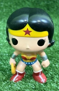 OUT OF BOX Funko POP! Wonder Woman - Picture 1 of 2