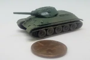 Museo Mundial de Tanques Takara 1/144 3. Ruso T34/76. Con eslogan en torreta. (#51) - Imagen 1 de 3