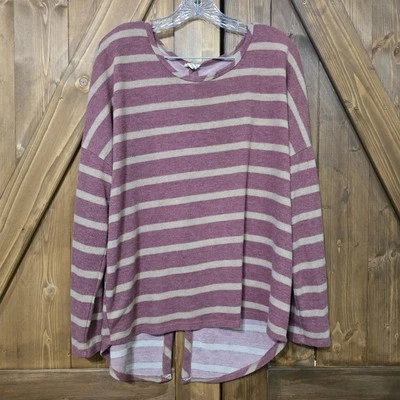 Suéter BKE Rosa Rayas Botón Espalda Mujer L Súper Suave Foto 1 de 4