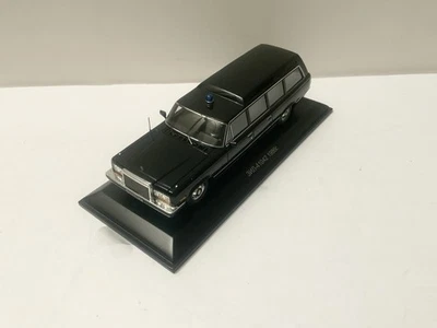 1/43 1986 ZIL-41042 Ambulancia Dip Modelos 241042, muy raro Foto 1 de 4