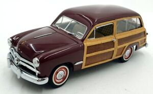 Franklin Mint 1/24 Scale 8224D - 1949 Ford Woody Wagon - Burgundy
