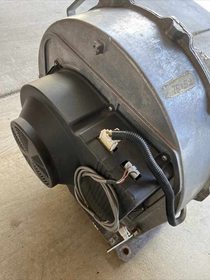 PAPST GNG250-GN39-01 变速燃烧鼓风机。 Atlas A300 阿贾克斯锅炉 — 第 1/4 张图片