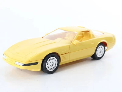 1992 Chevy Corvette Bright Yellow AMT ERTL 1:24 Plastic Promo Model Car - Image 1 of 4