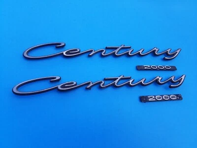97 98 99 00 01 02 03 04 05 BUICK CENTURY 2000 EMBLEMA LATERAL CONJUNTO INSIGNIA OEM (2003) Foto 1 de 4