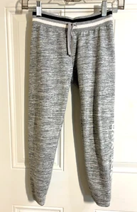 GAP Kids Gray Logo Jogger Sweatpants Girls Kids Size 8 Medium Stretch Waist - Picture 1 of 6