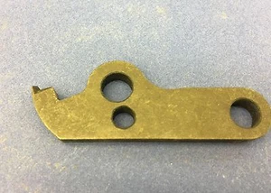 SIGNODE STRAPPING TOOL PART #020611 CENTER JAW - AMP1 / AMP-1A (NEW) - Picture 1 of 3