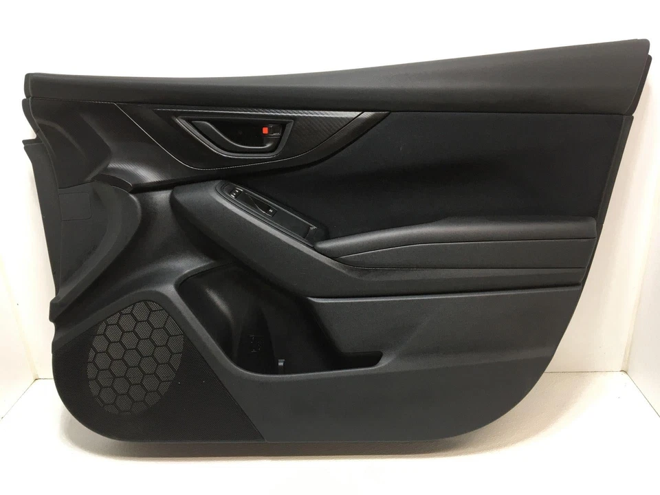 18 SUBARU IMPREZA Front Door Trim Panel - Изображение 1 из 3