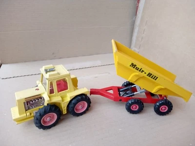 Matchbox Lesney Super Kings Diecast Muir-Hill  K-5 Tractor & Trailer circa 1972 - Image 1 of 4