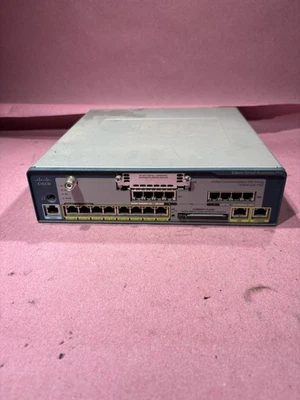 Cisco UC520-16 Cisco Unified Communications 500 Series w/ Card Untested No Cord - Image 1 of 4